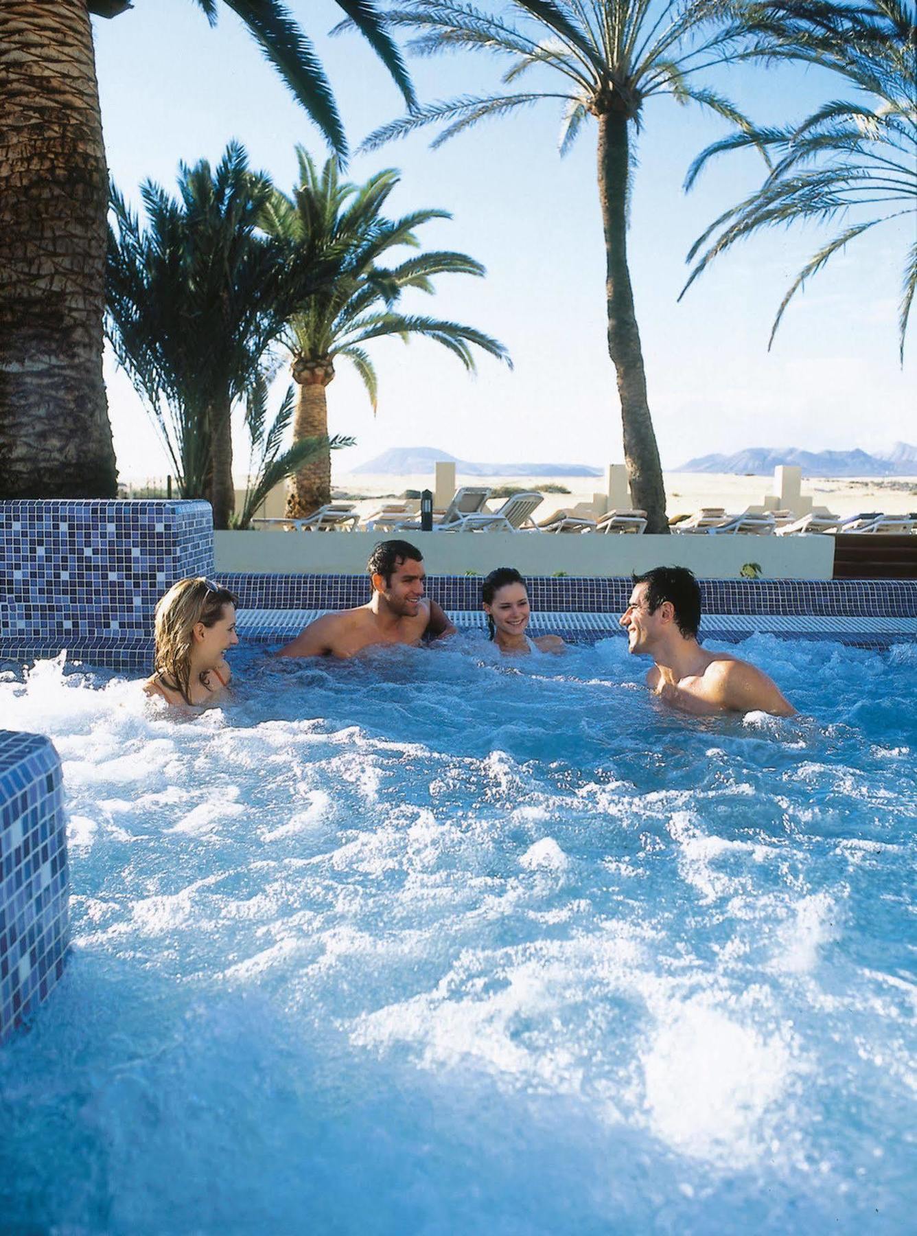 קורלחו Hotel Riu Oliva Beach Resort מראה חיצוני תמונה